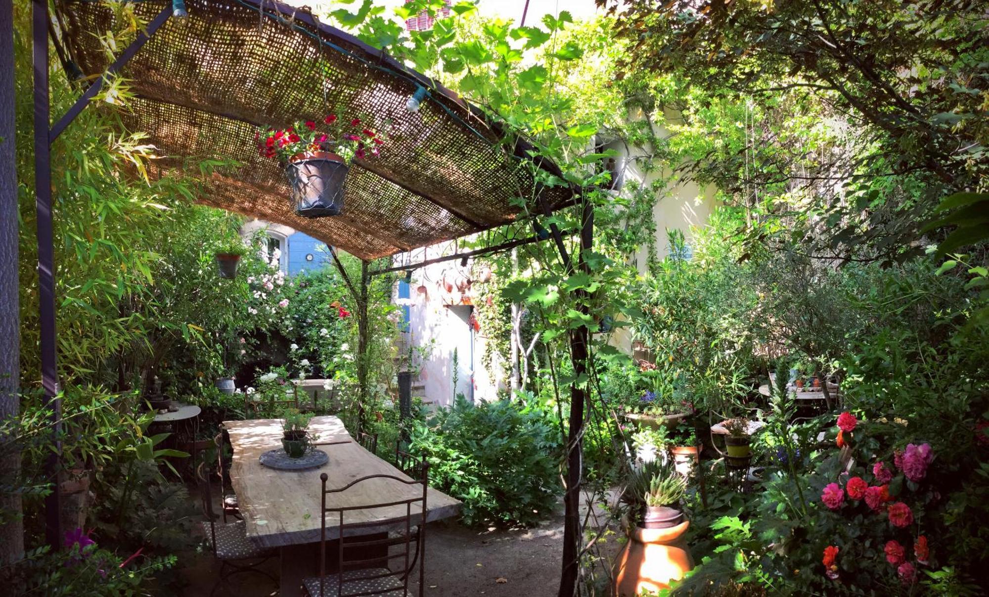 Au Puits De La Fontaine Ξενοδοχείο Tavernes Εξωτερικό φωτογραφία